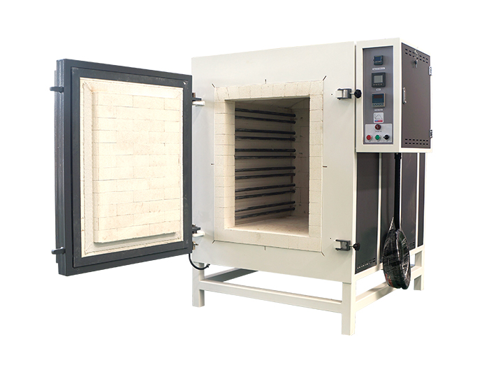 1400℃大容量手動(dòng)箱式爐